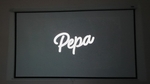 Úvodní foto - Pohled na filmové plátno s názvem filmu - Pepa Úvodní foto - Pohled na filmové plátno s názvem filmu - Pepa